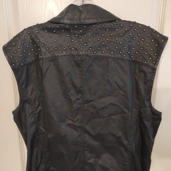 Trouve Black Faux Leather Accent Studded Zip Up Vest Women’s Size L - Picture 7 of 12